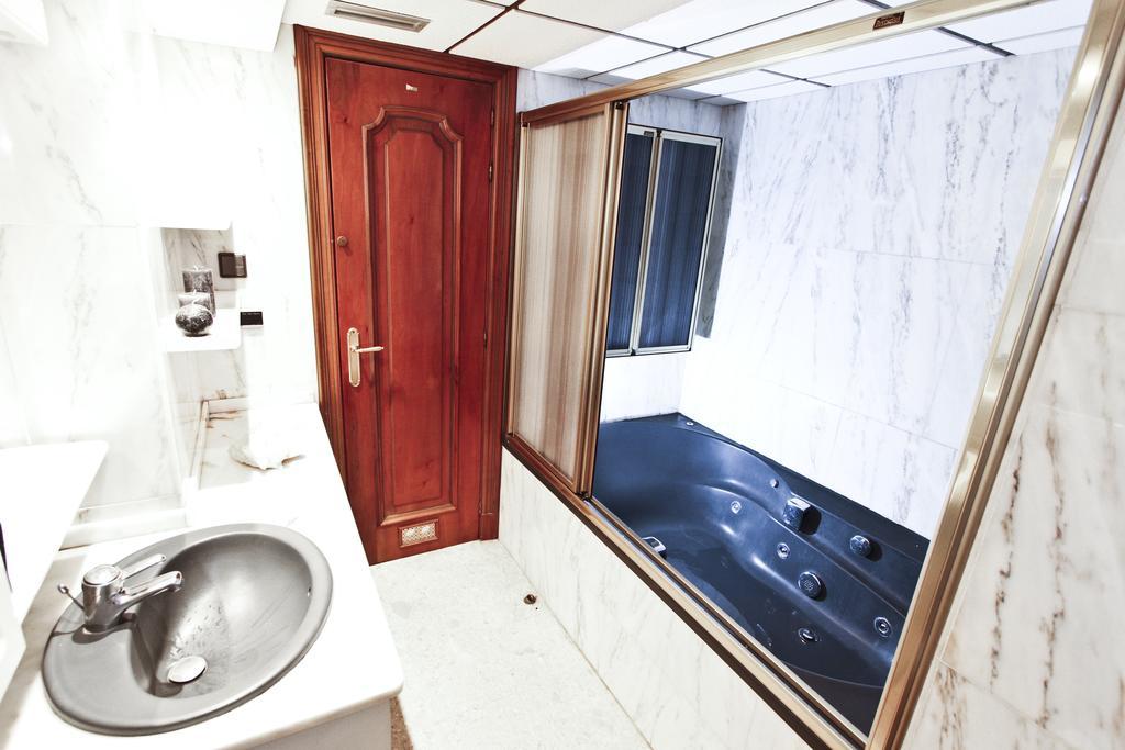 Ferienwohnung Eva Vendrell Planet Costa Dorada Salou Zimmer foto